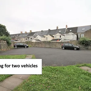 Apartment Thesiger Court - Free Private Parking - By Promise, Cardiff
